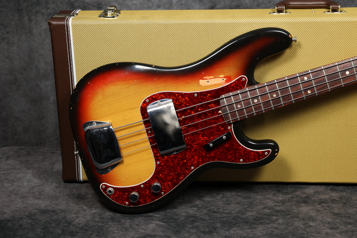 1969 Fender Precision Bass, Sunburst – Andy Baxter Bass & Guitars