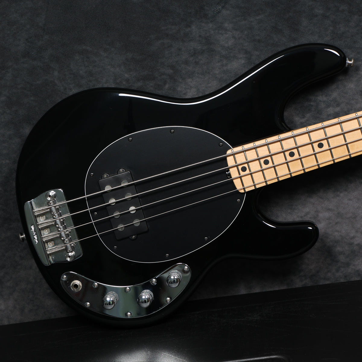 2001 Music Man Stingray 2EQ, Black – Andy Baxter Bass & Guitars