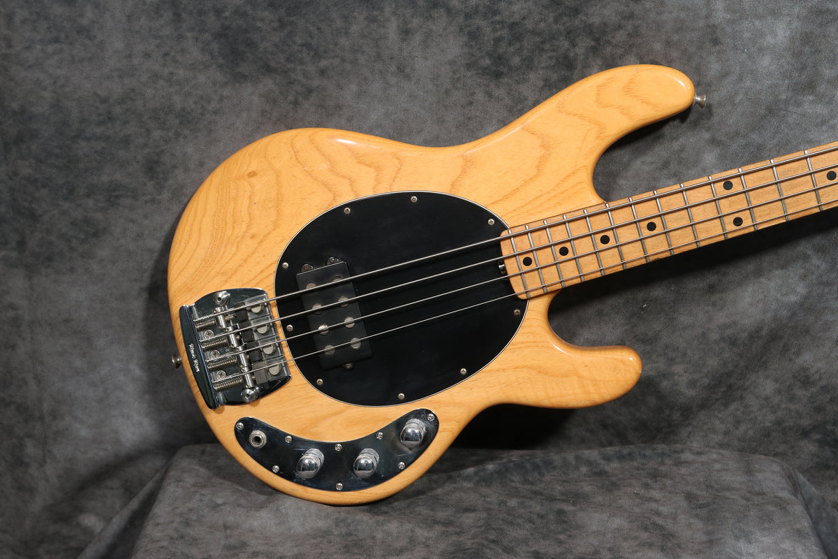 MUSICMAN STINGRAY 1993年 IMG_1533_88775104-7136-411f-