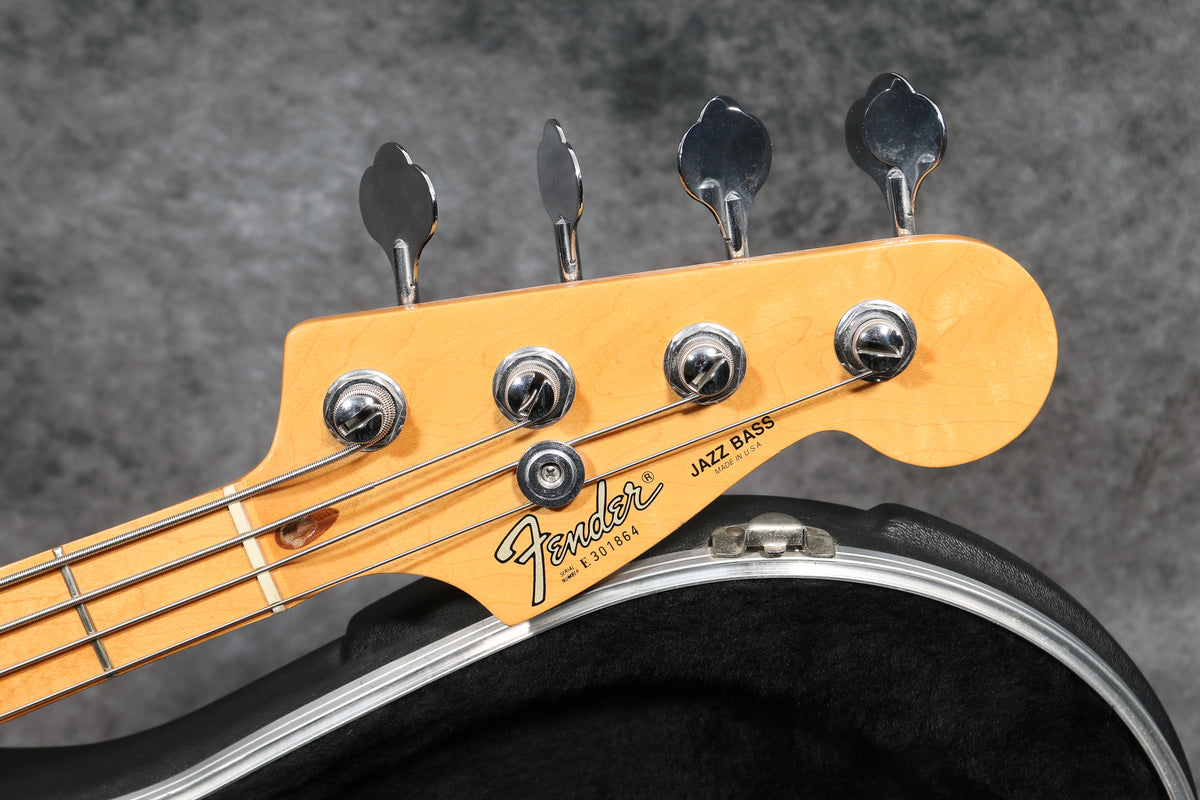 1983 Fender Jazz Bass, Ivory – Andy Baxter Bass & Guitars