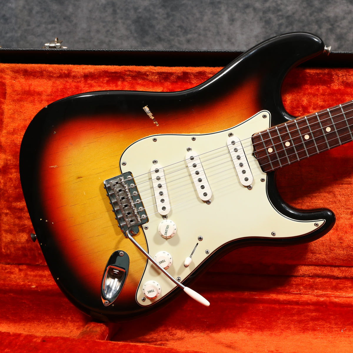 Early 1964 Fender Stratocaster, Sunburst – Andy Baxter Bass & Guitars