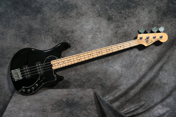 2014 Fender American Deluxe Dimension Bass IV HH, Black