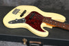 1996 Fender AVRI '62 Jazz Bass, Vintage White