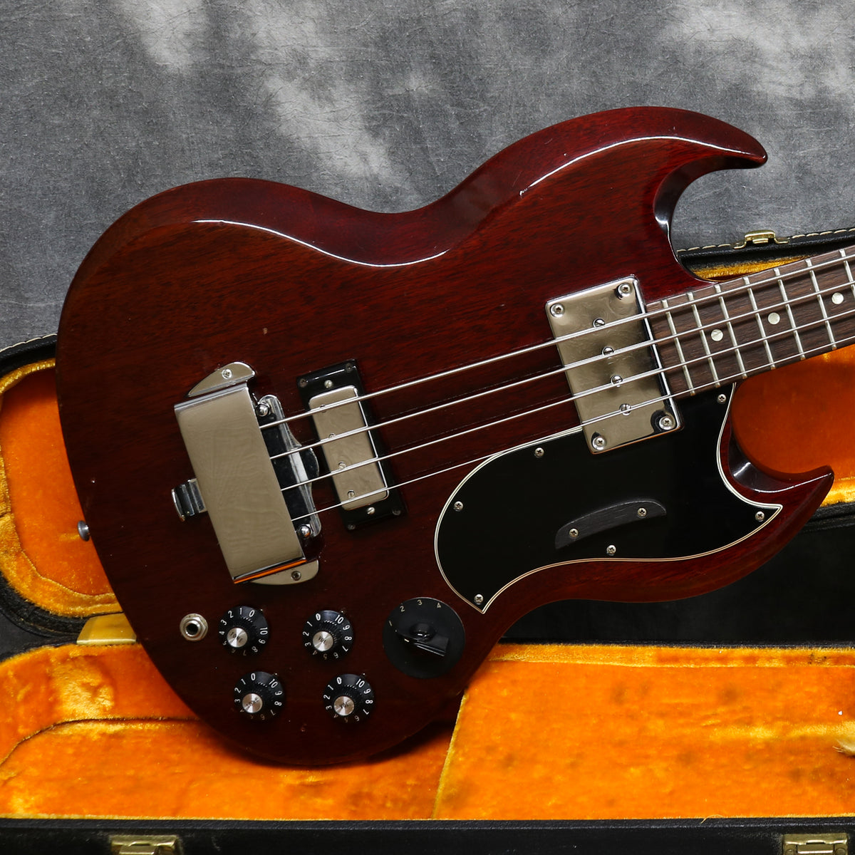 1969 Gibson EB3, Cherry – Andy Baxter Bass & Guitars