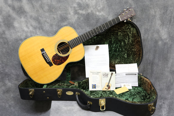 2002 Martin OM-28V - Natural