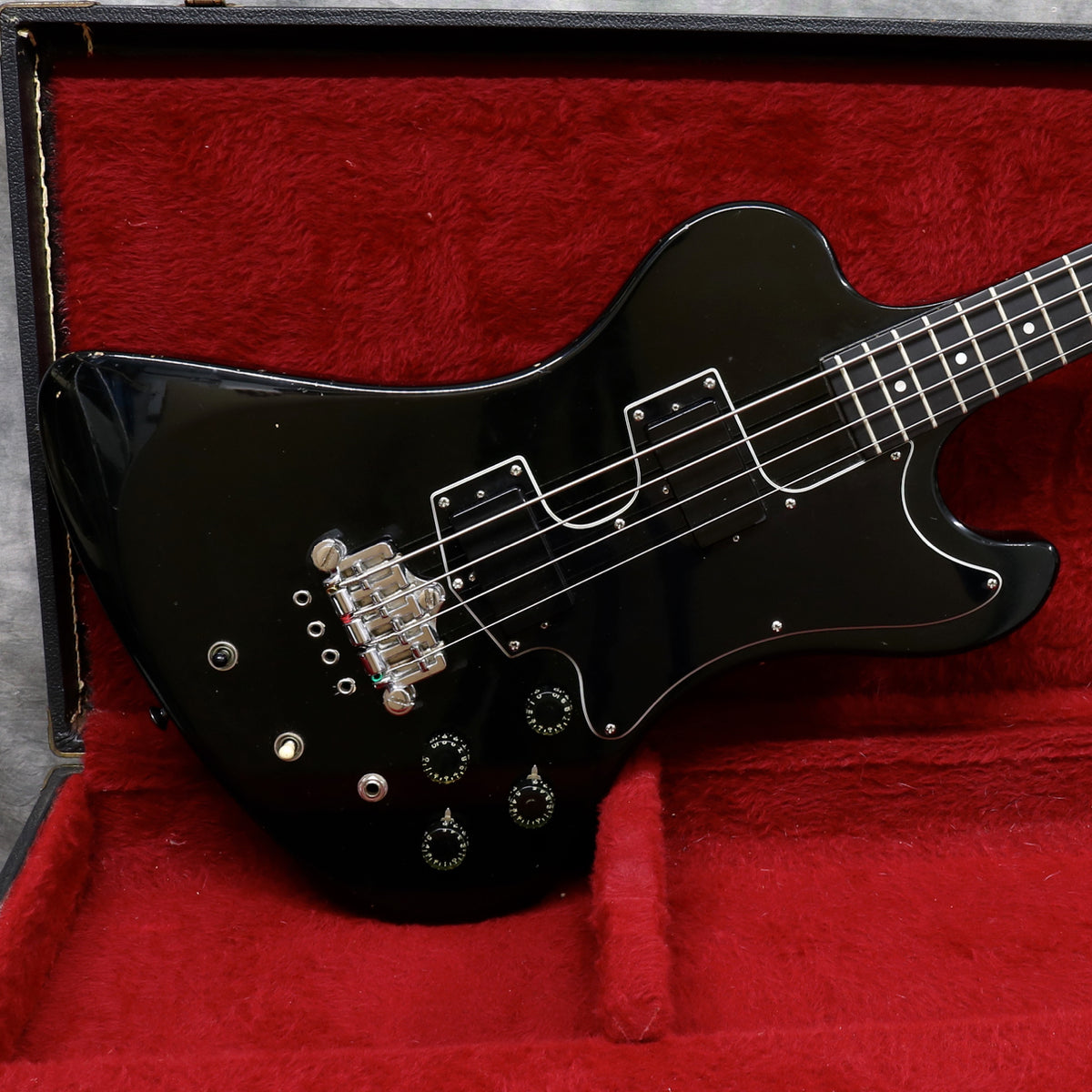 IMG_2091_-_Version_2_1200x1200