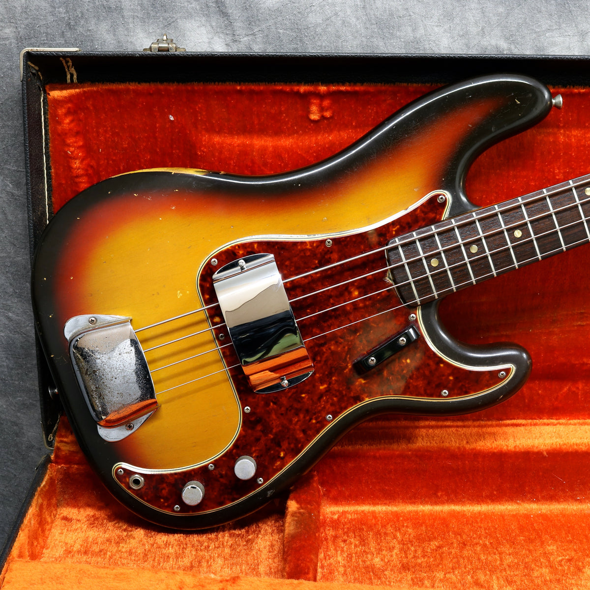 Fender Precision Bass サンバースト Fender Standard Precision Bass Laurel Fingerboard Black Pickguard