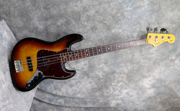1982 Squier/Fender JV 62 Jazz Bass, Sunburst