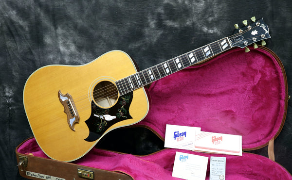 1989 Gibson Dove, Natural