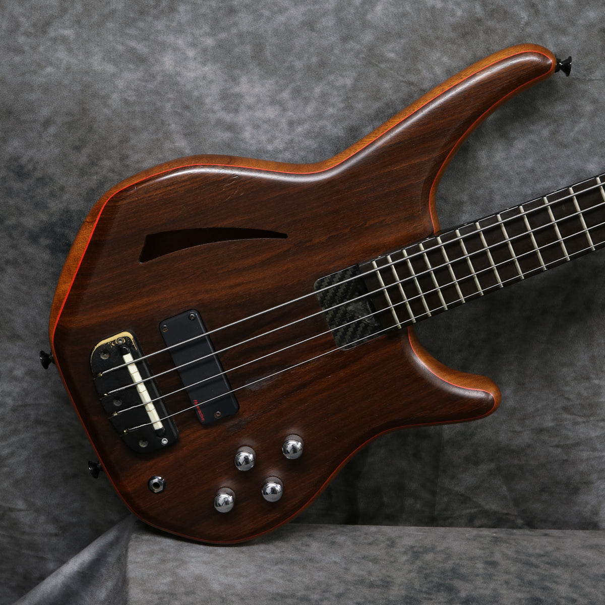 2001 Status Graphite Electro 4 – Andy Baxter Bass & Guitars