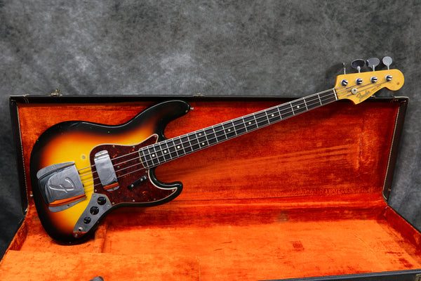 1966 Fender Jazz Bass, Sunburst