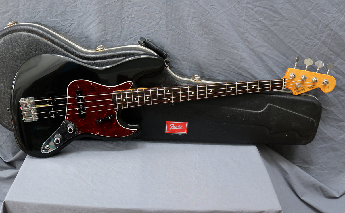 1988 Fender AVRI '62 Jazz Bass, Black – Andy Baxter Bass & Guitars