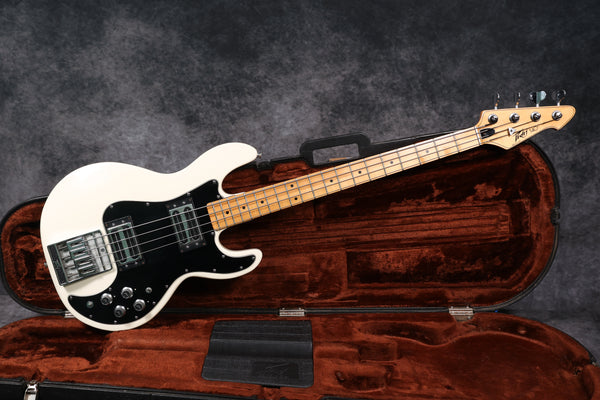 1981 Peavey T-40, White