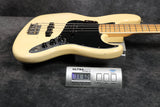1976 Fender Jazz Bass, Olympic White