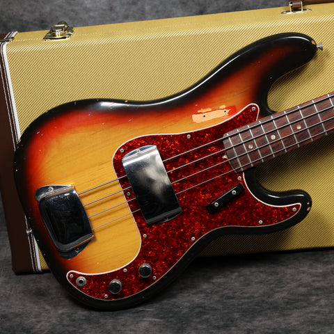 1969 Fender Precision Bass, Sunburst