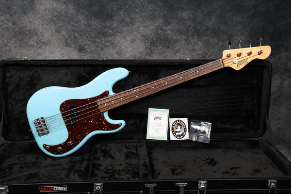Olinto 4-String P - Daphne Blue Relic