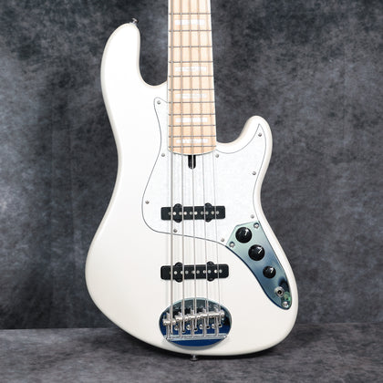 2020 Lakland Skyline DJ-5 Darryl Jones 5-String, Pearl White