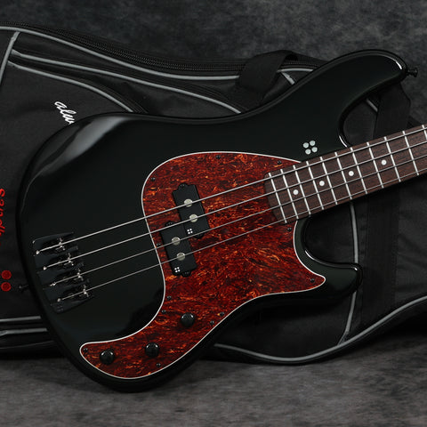 New Sandberg California II Vs 4-String (Active), High Gloss Black