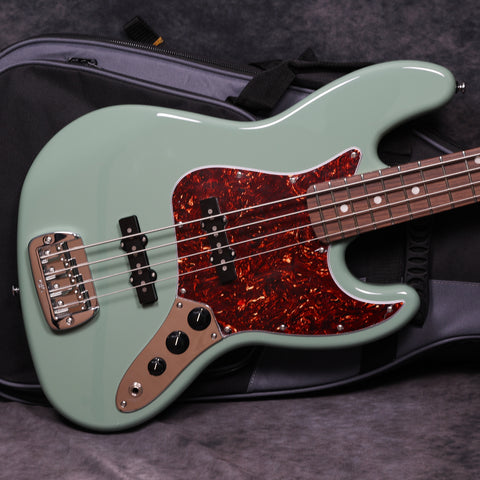 G&L Fullerton Deluxe Jazz Bass - Matcha Green