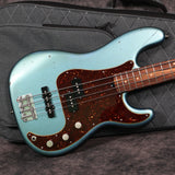 Olinto 4-String PJ - Pelham Blue Relic
