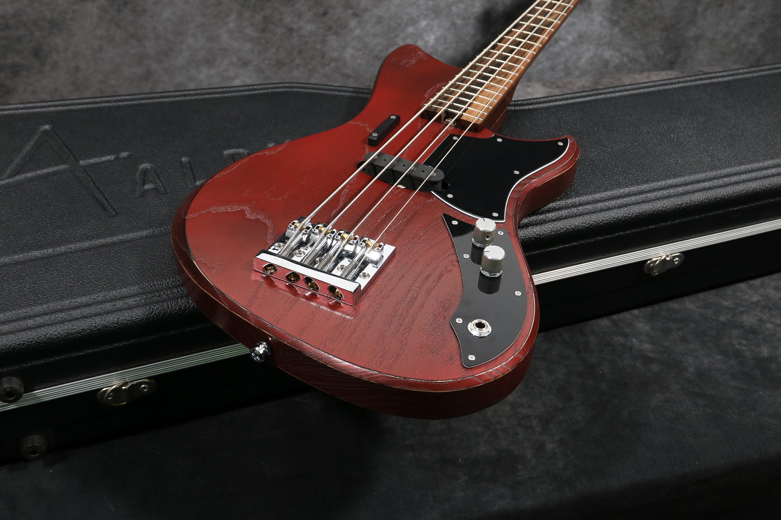 Alpher Instruments 2022 Alpher Instruments - Mini Mako V2 - Worn Metallic Red – Andy ...