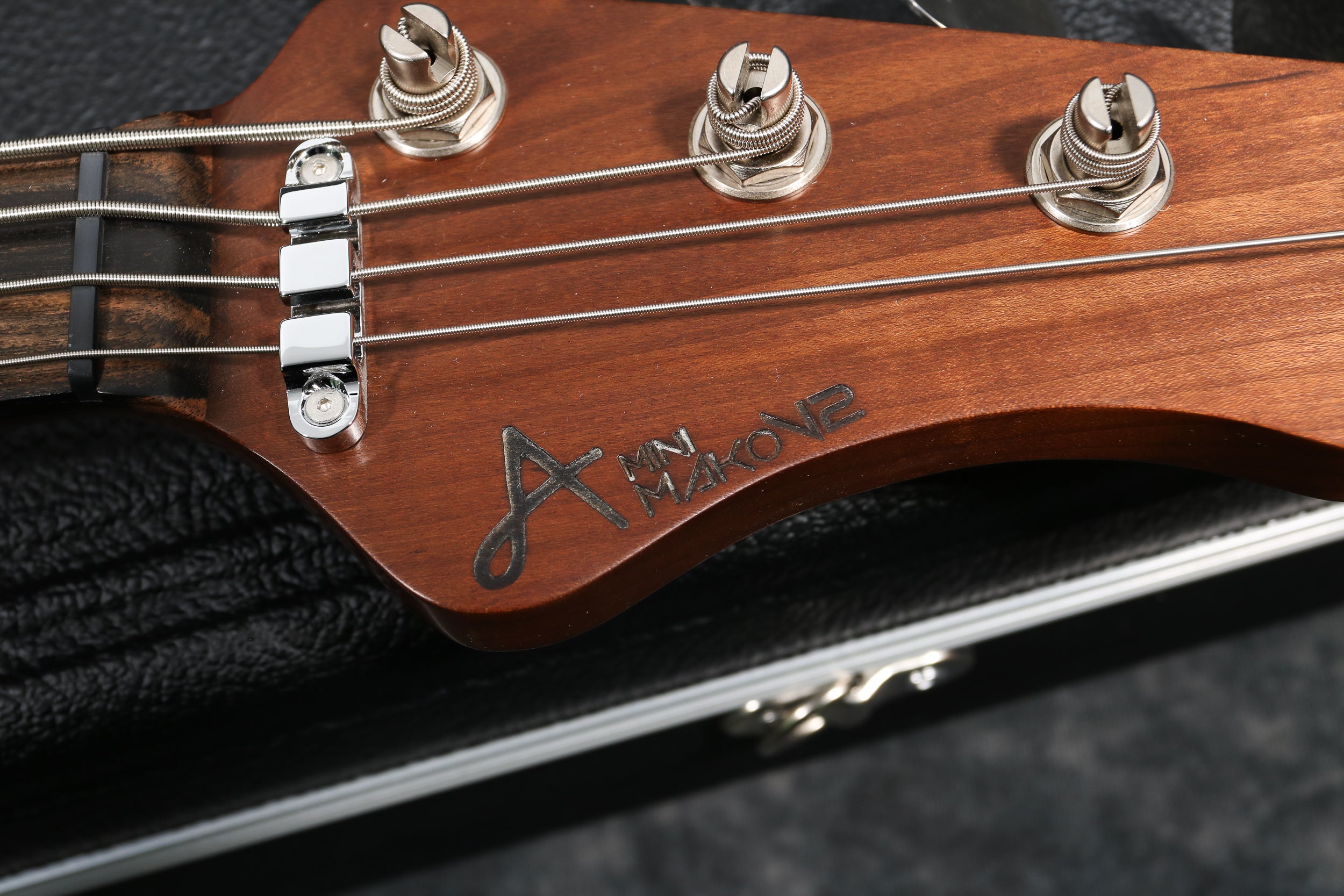 Alpher Instruments 2022 Alpher Instruments - Mini Mako V2 - Worn Metallic Red – Andy ...