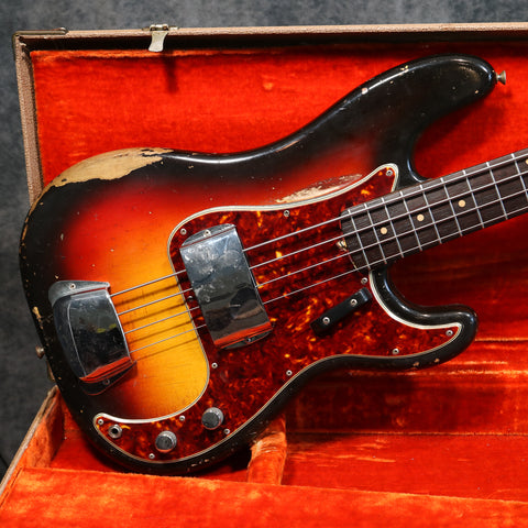 1962 Fender Precision Bass, Sunburst