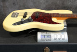 1996 Fender AVRI '62 Jazz Bass, Vintage White