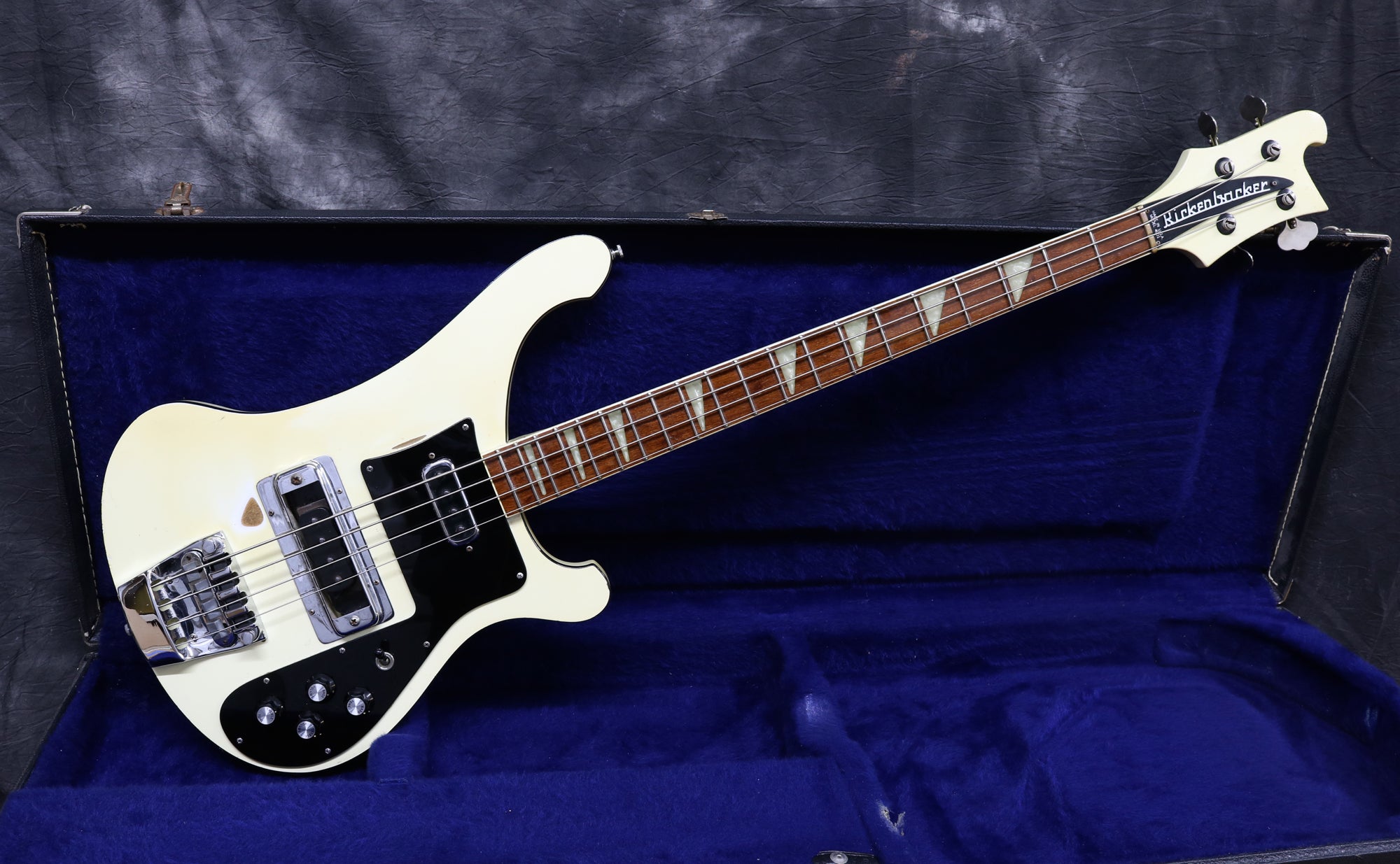 1977 Rickenbacker 4001, White – Andy Baxter Bass & Guitars