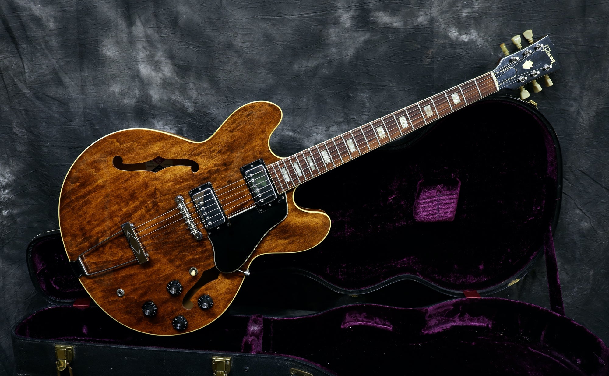 1974 Gibson ES-335 TD, Walnut – Andy Baxter Bass & Guitars
