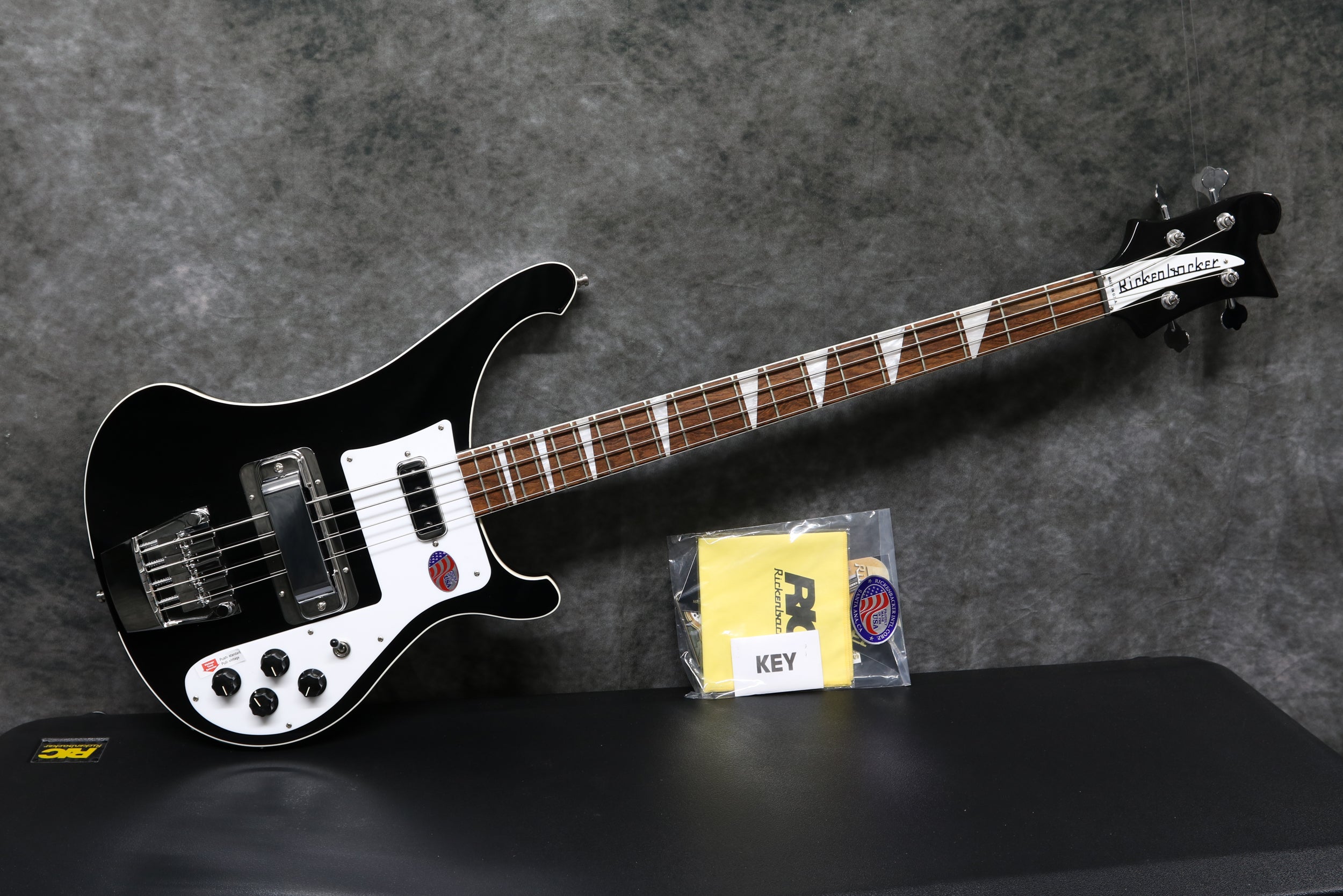 2022 Rickenbacker 4003, Jetglo, Mint/Unplayed – Andy Baxter Bass & Guitars