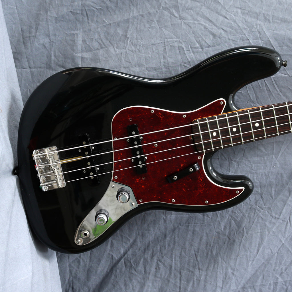 Avri jazz bass outlet