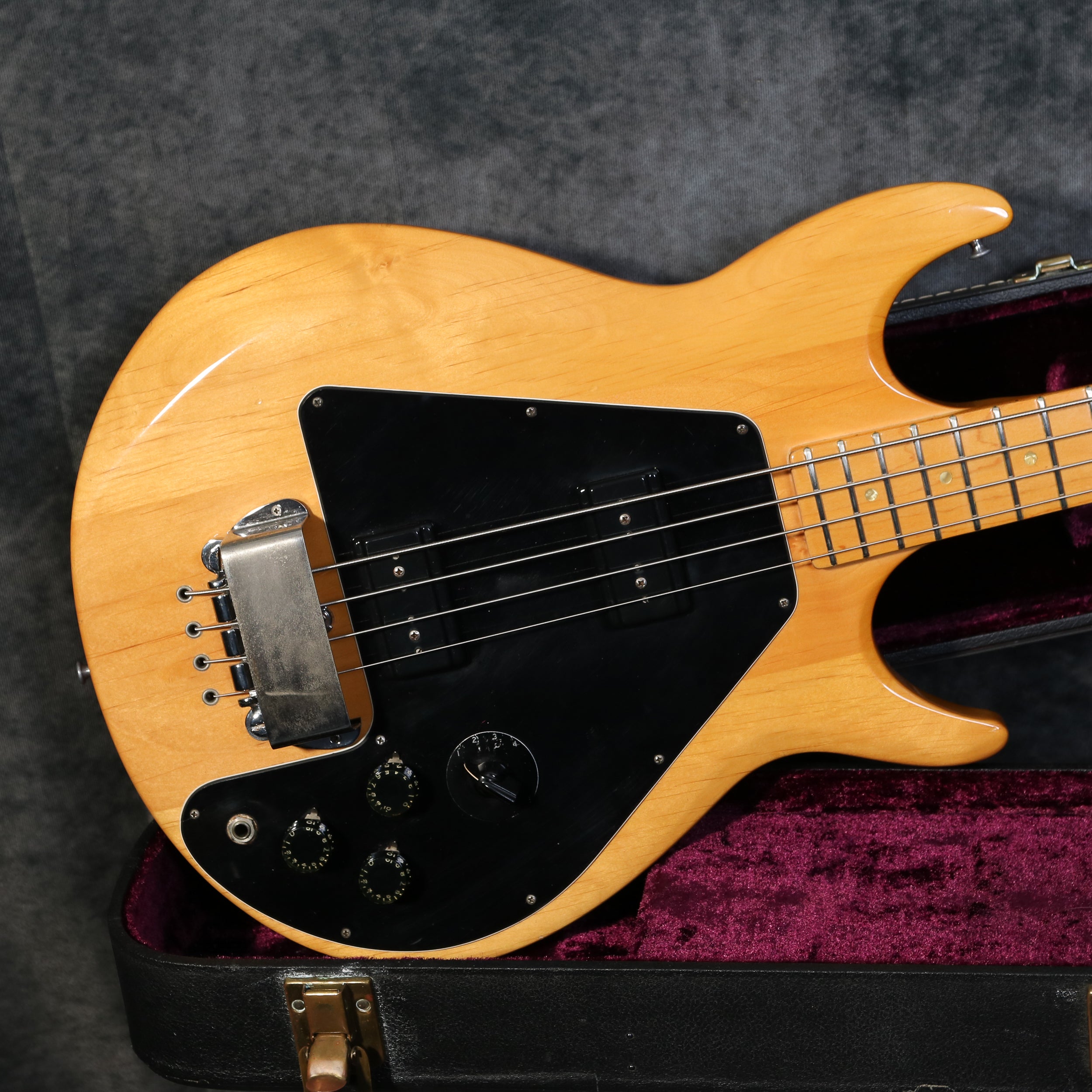 Gobson Ripper 1976 Gibson Ripper Bass, Natural – Andy Baxter Bass & Guitars